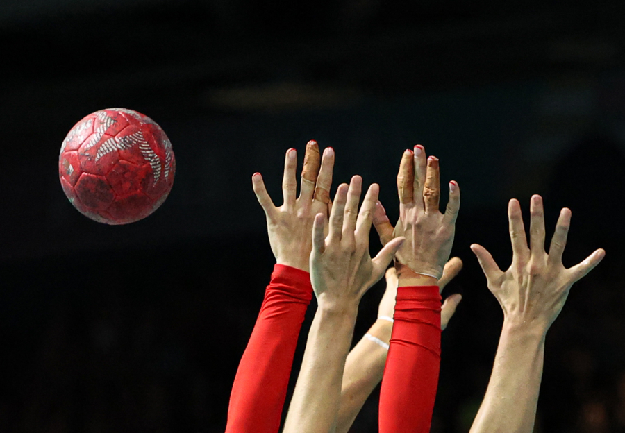 包含奥运会赛事精彩瞬间盘点,年度回顾震撼登场的词条 包含奥运会赛事精彩瞬间盘点,年度回顾震撼登场的词条