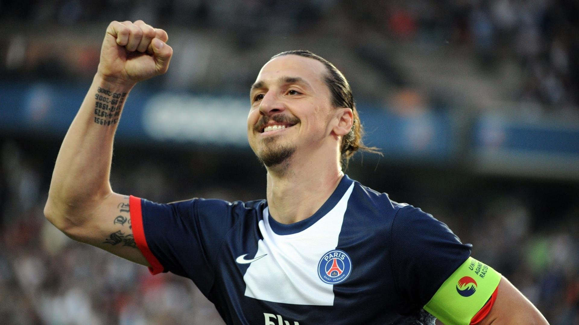 王者加冕之战，莱万独舞，哥斯达黎加狂胜秘鲁改写美洲足坛势力版图