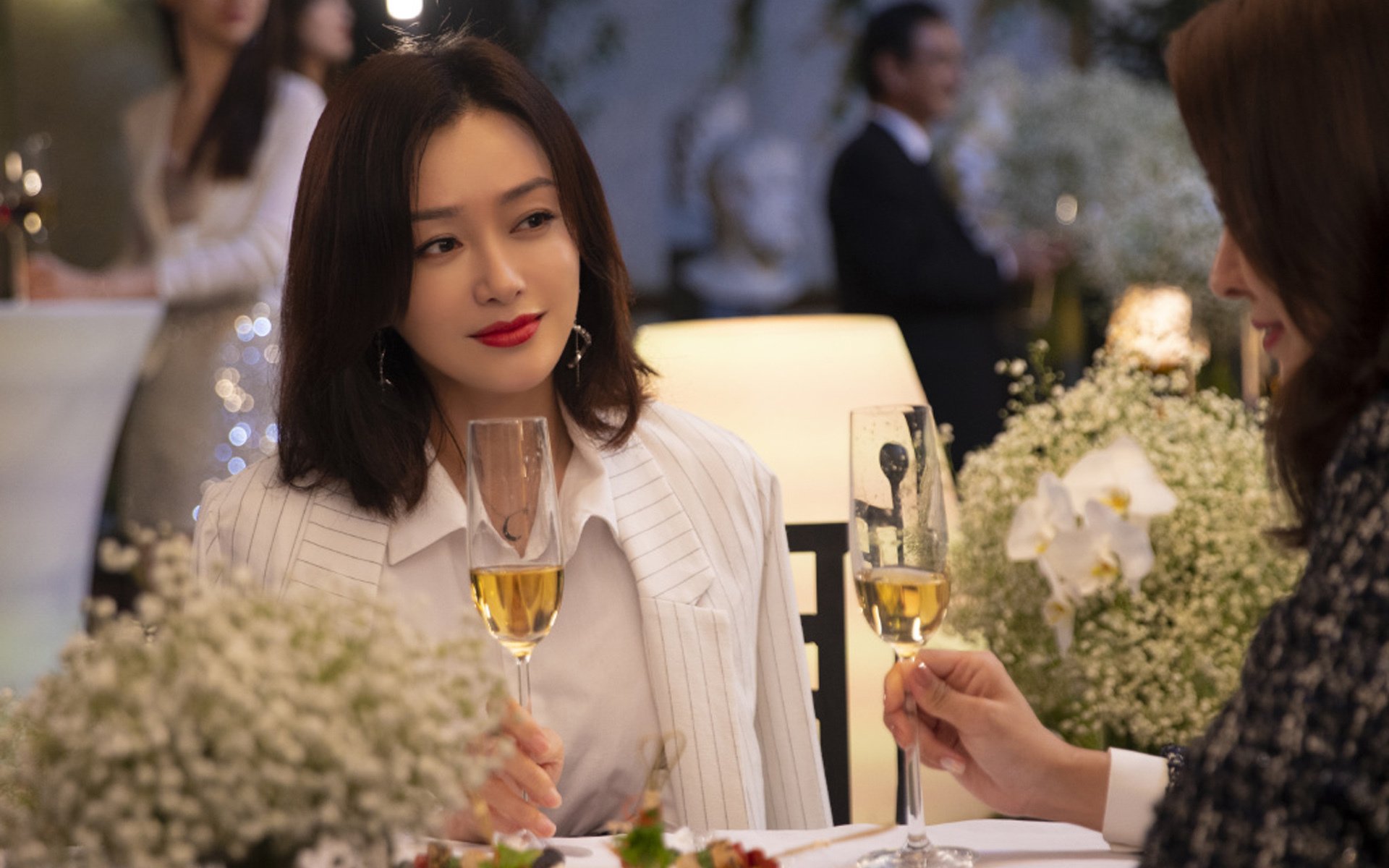 钢铁森林的最终章,当欧冠决赛的战术板照进NBA半决赛