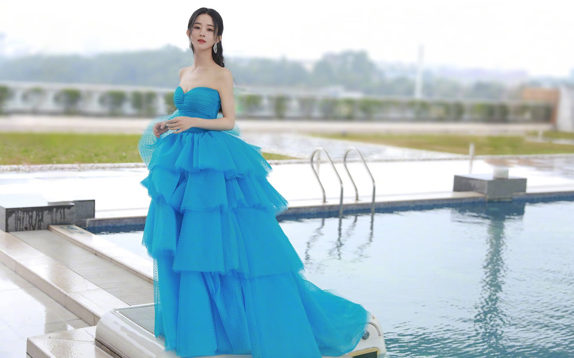 引擎与心跳的共鸣，当赛道刹那遇见梅西的致命一击