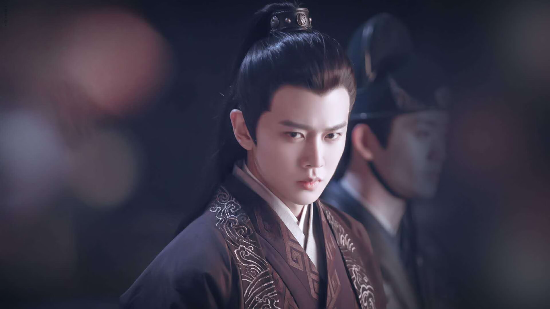 引擎轰鸣与篮球交响，速度之巅与攻防转换的艺术